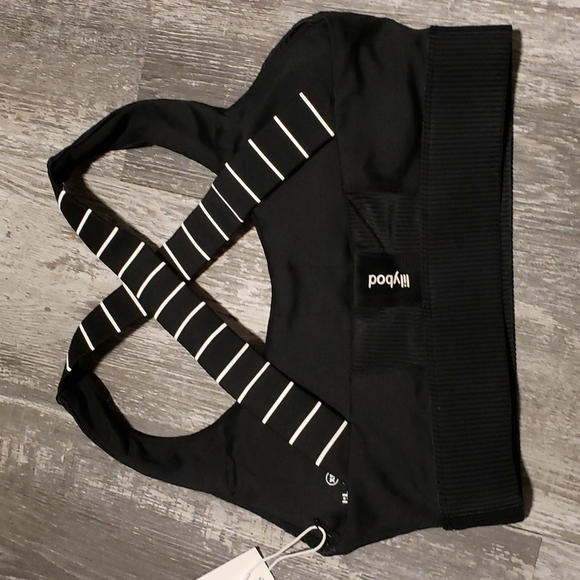 3/60 Lilybod sports bra - Picture 3 of 3